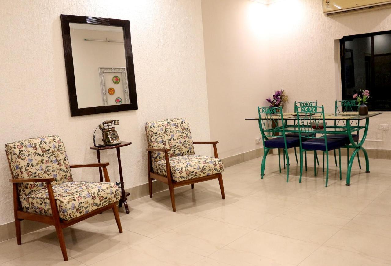 Crossroads Hotel Kolkata Exterior photo